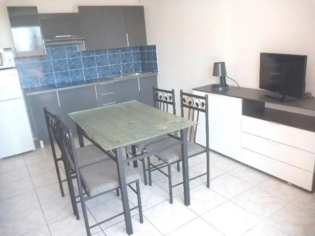 Appartement Marseillan-Plage, 2 pièces, 4 personnes - FR-1-387-35