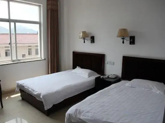Tongfu Hotel (Hengdian Film and Television City)