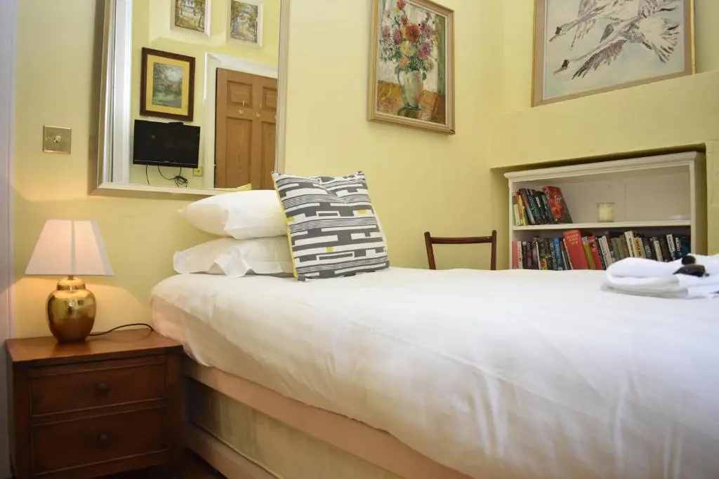 Frederick Street - stylish apartment in the heart of New Town!