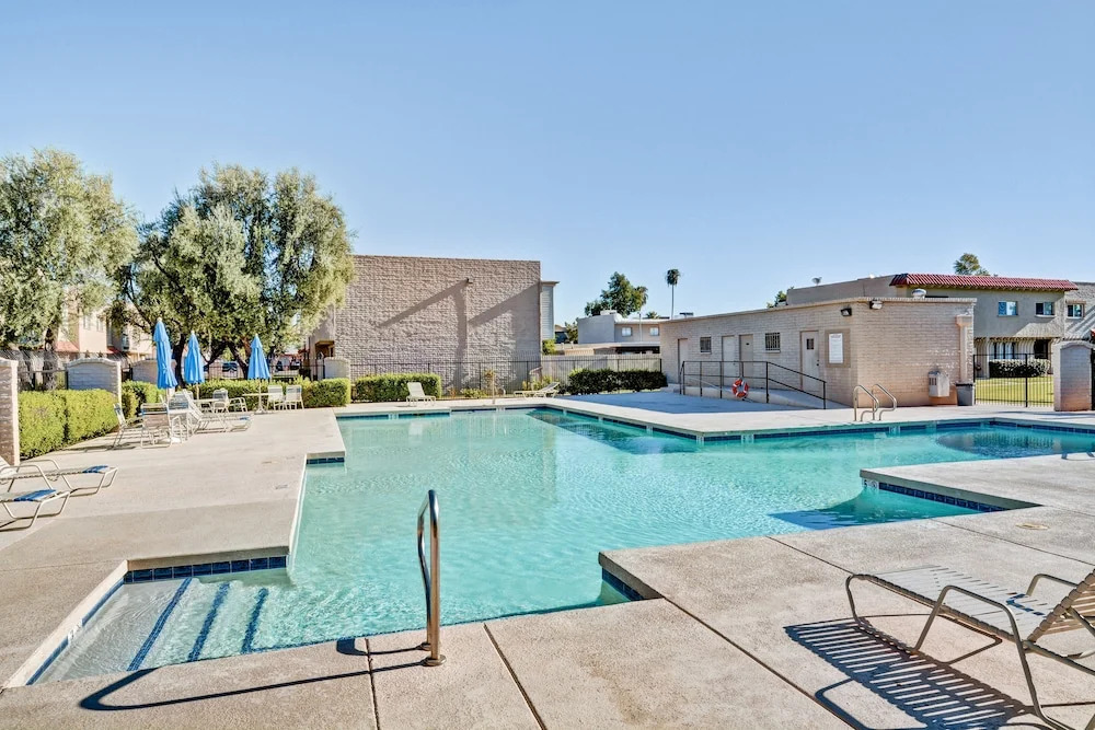 4BR Scottsdale Townhome by Wanderjaunt