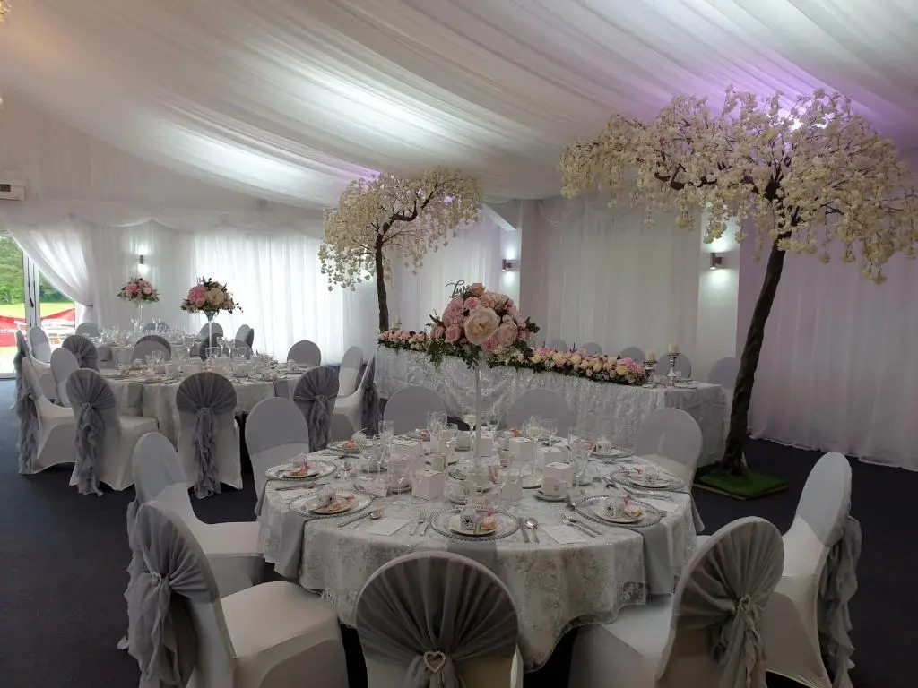 Calderfields Golf & Country Club