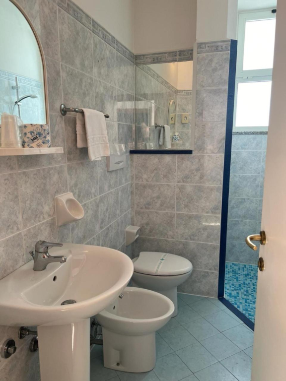 Hotel Blue Ribbon