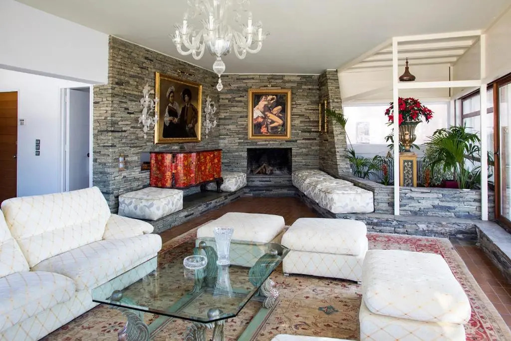 Exclusive apt with panoramic views! - ST8