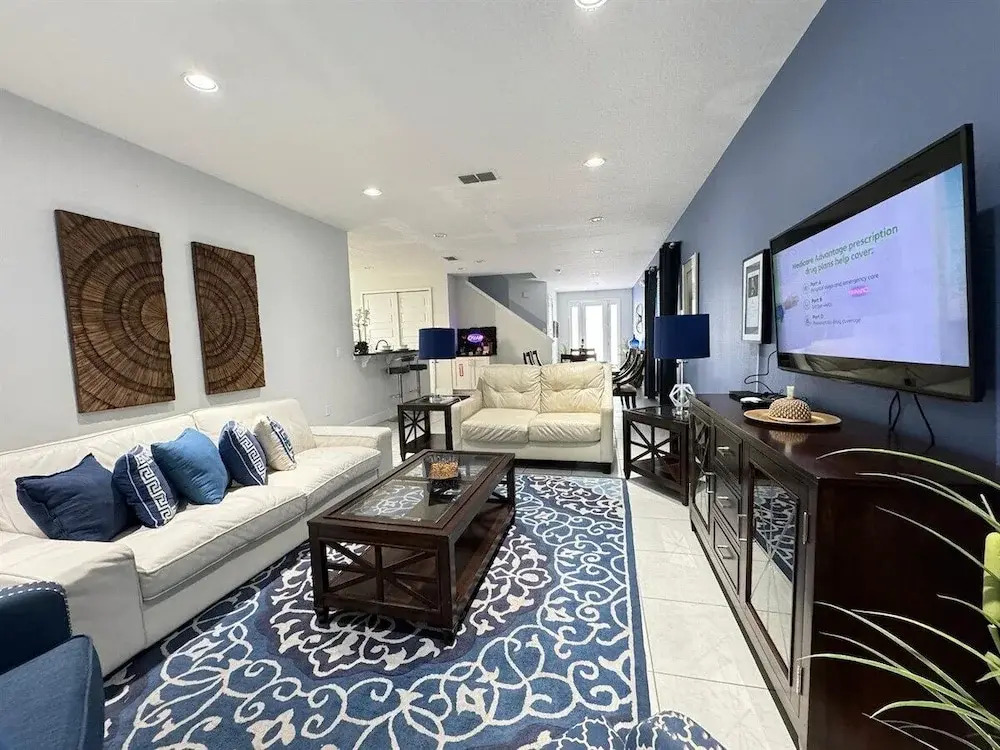360-7-PC-Large and Luxury Villa