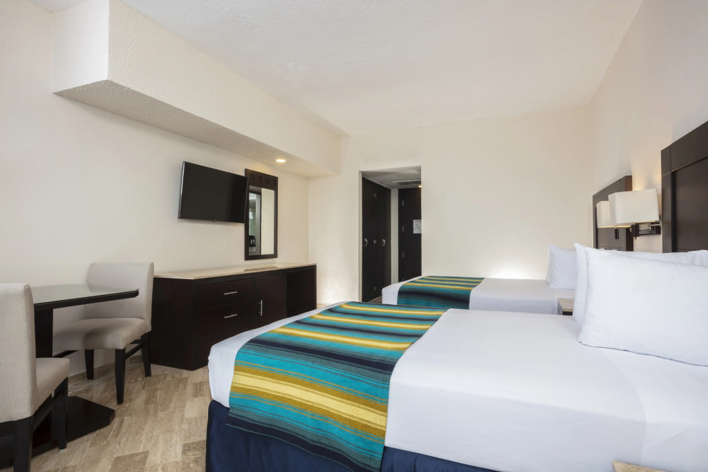 Crown Paradise Club Cancun - Все включено