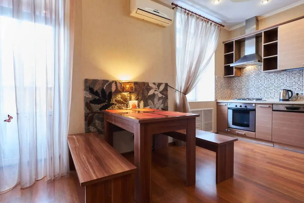 Апартаменты Home-Hotel, ул. Шелковичная, 13-2