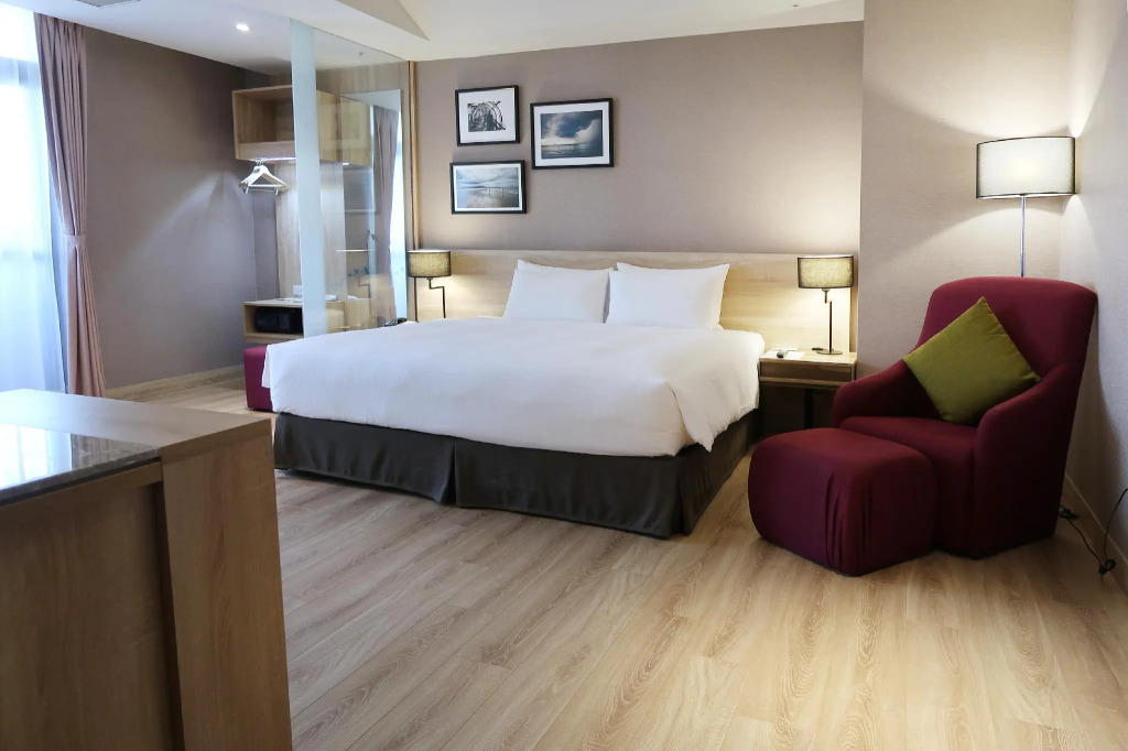 The HO Hotel