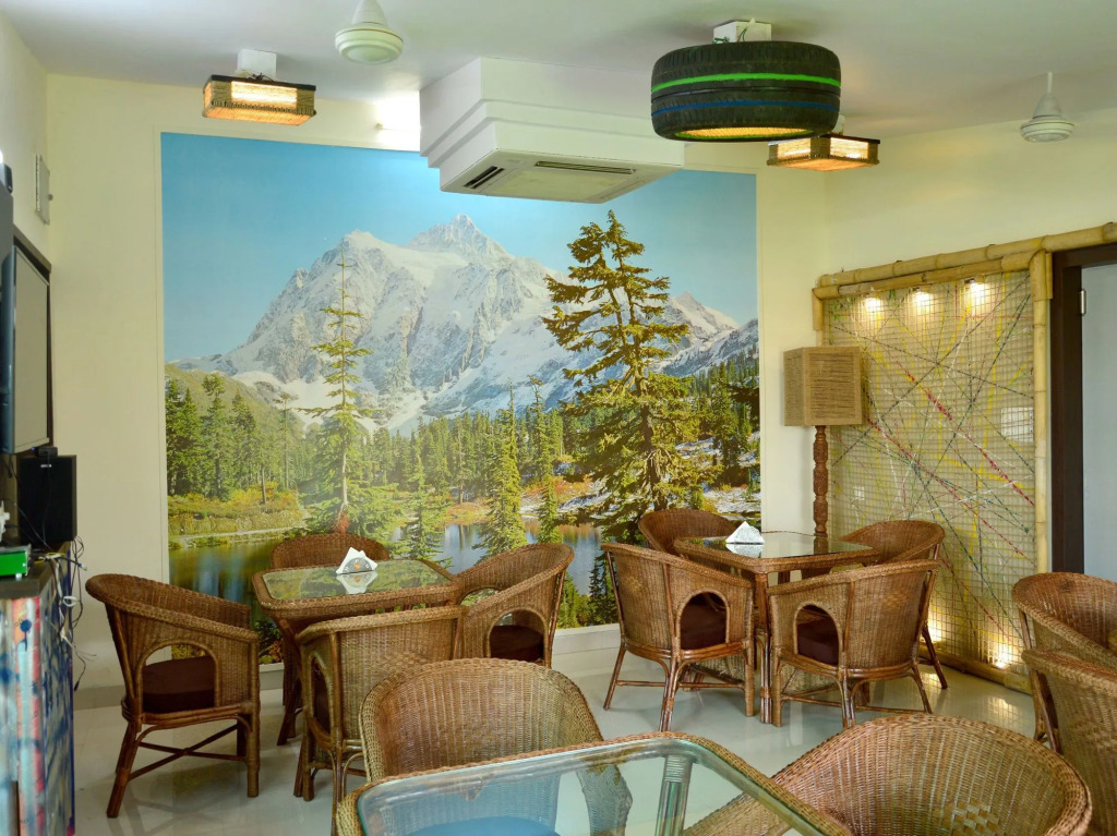 OYO 7363 Hotel N71 Rooms & Banquets
