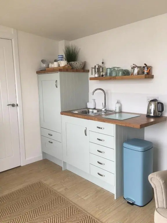 1-bedroom chalet with parking on site