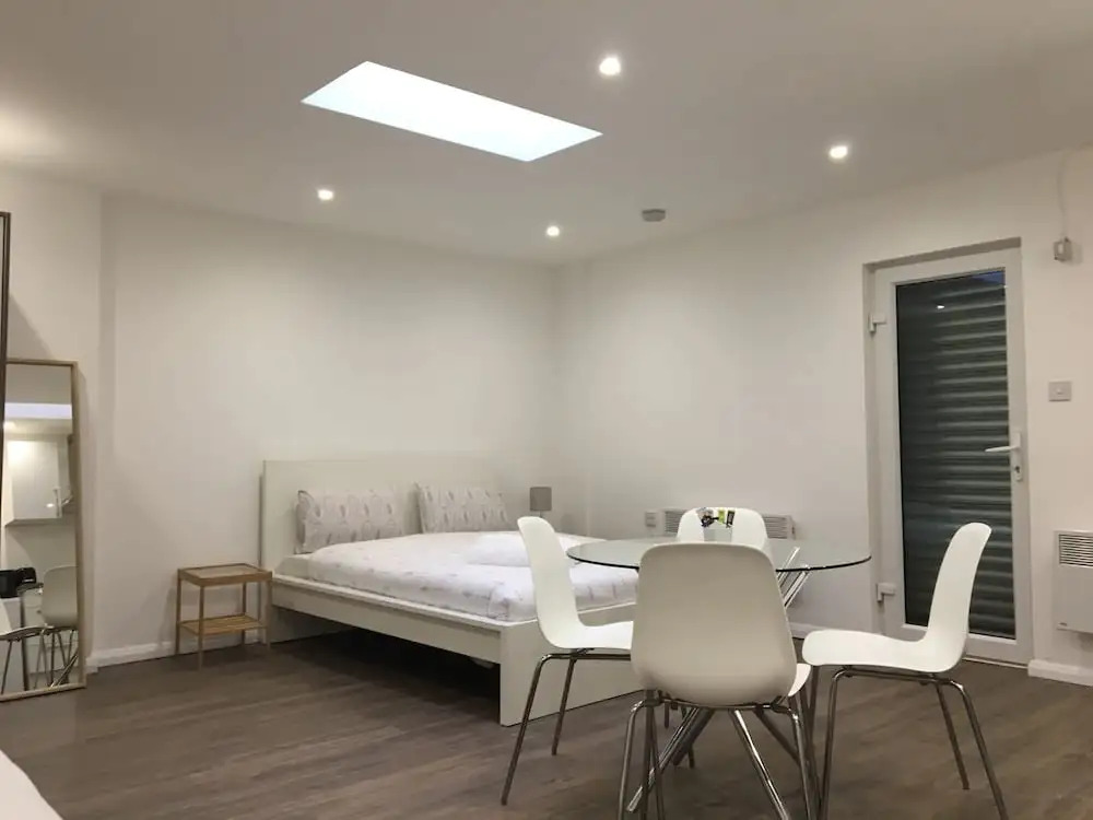 Charmstay Apartments