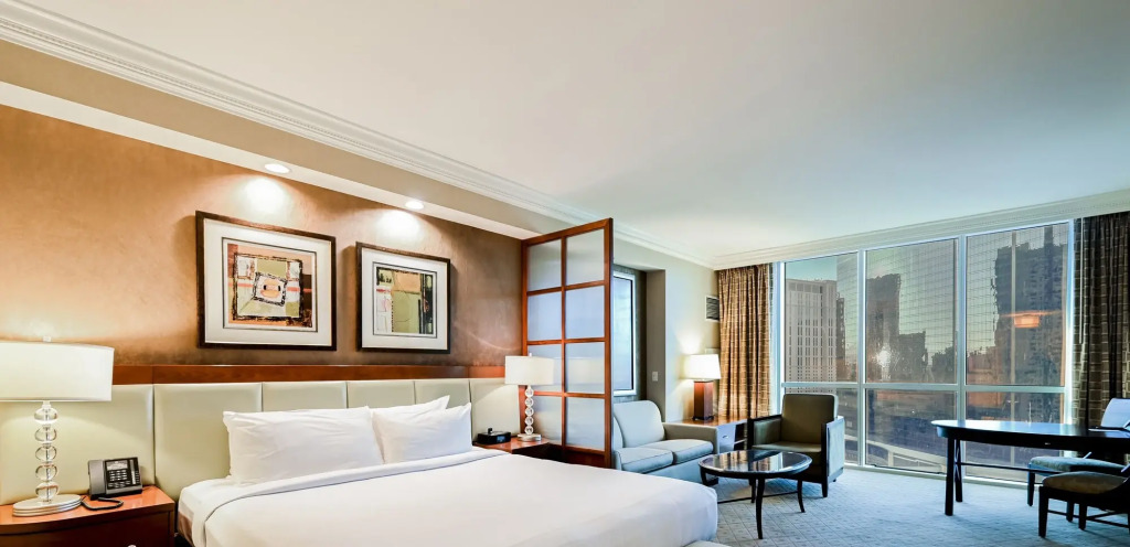StripViewSuites at Signature