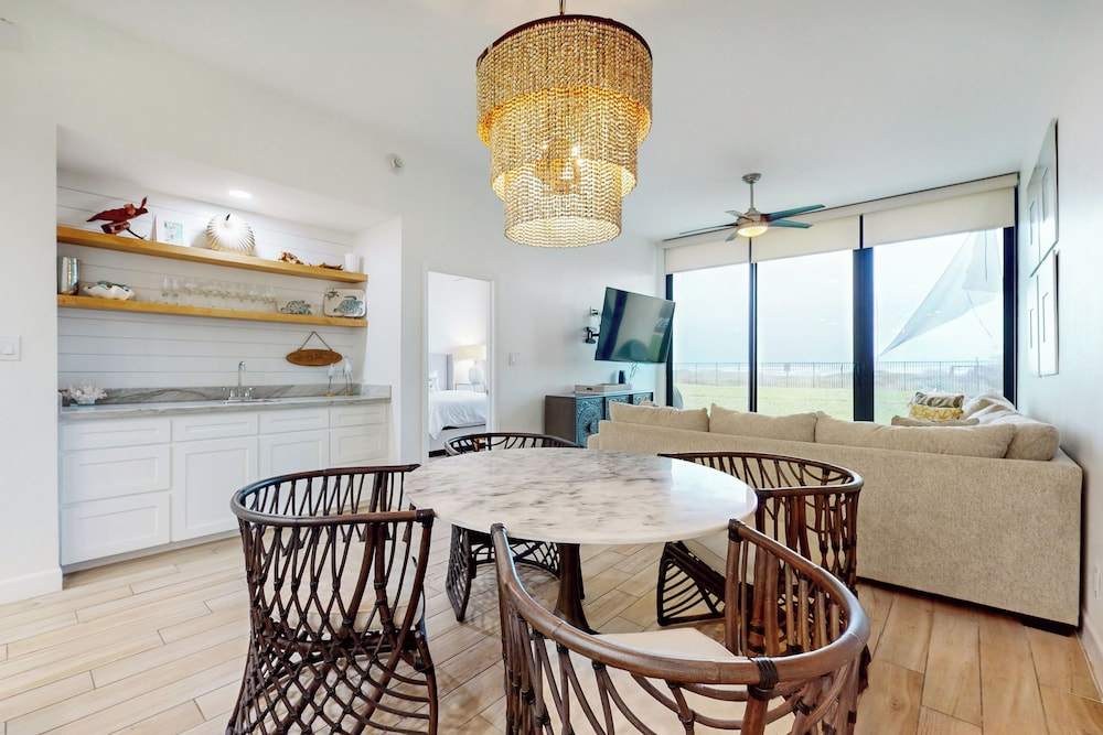 High-end 2br, Resort Perks: Suntide III - Unit 107