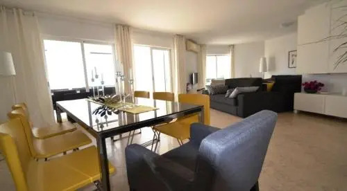 Apartamento Pé na Areia, Clube Nautilus, Porches