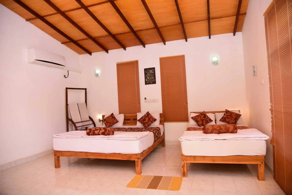 Indika Lake Resort