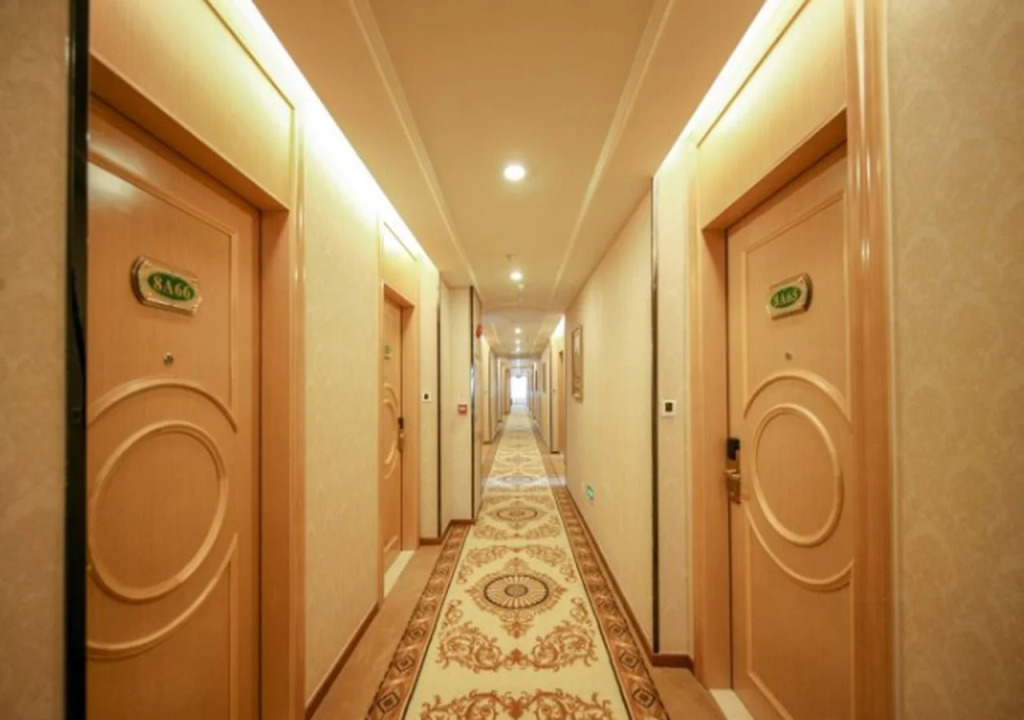 Vienna 3 Best Hotel Exhibition Center Chigang Road