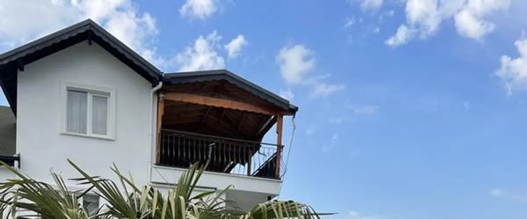 Hotgarden Villa