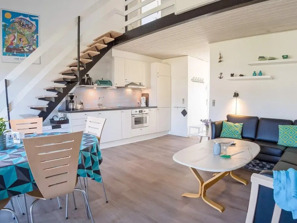 6 person holiday home in Vestervig-By Traum