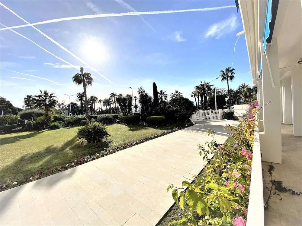 Viva Riviera Sunny 3 Bedrooms 2 Bathrooms Croisette