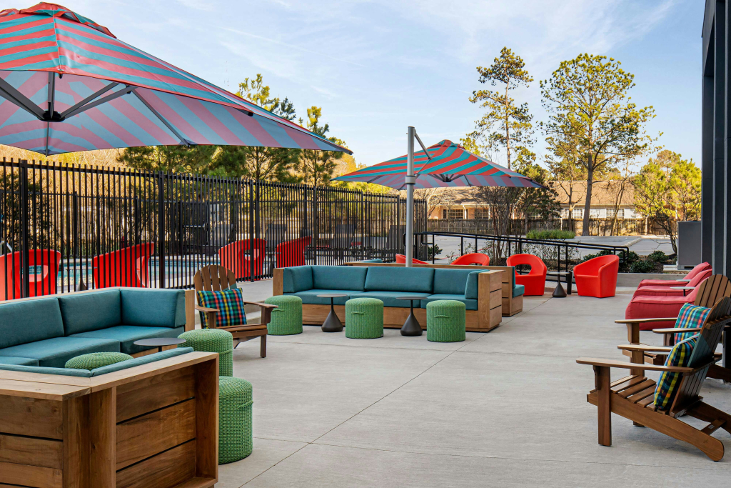 Aloft by Marriott Shenandoah Woodlands Area