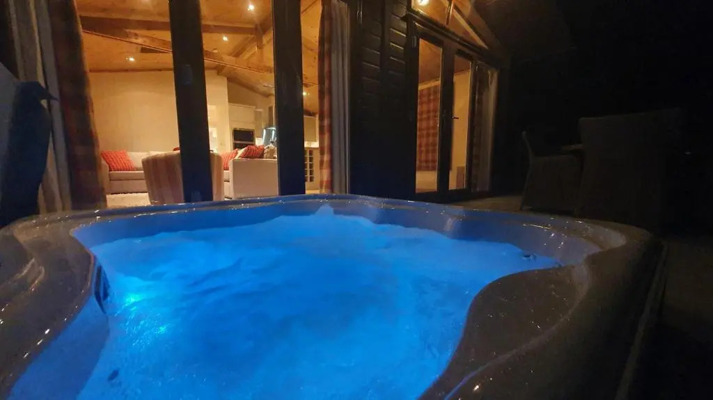 Llyn Dinas Lodge