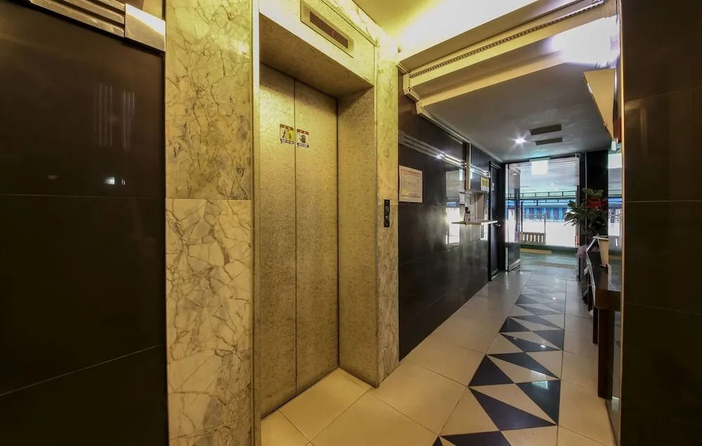 Awesome Hotel