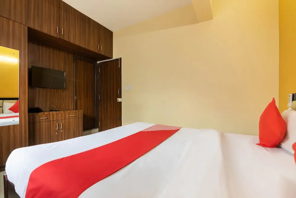 OYO 9439 Umerkot Inn