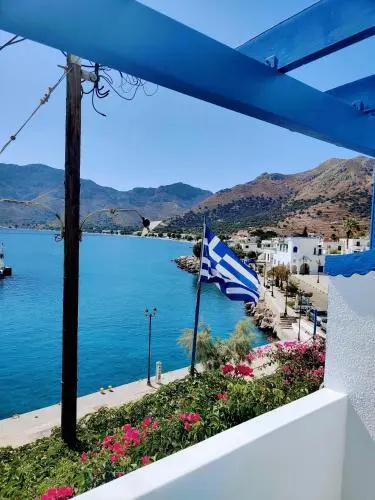 Aparthotel 4 Stars Livadia