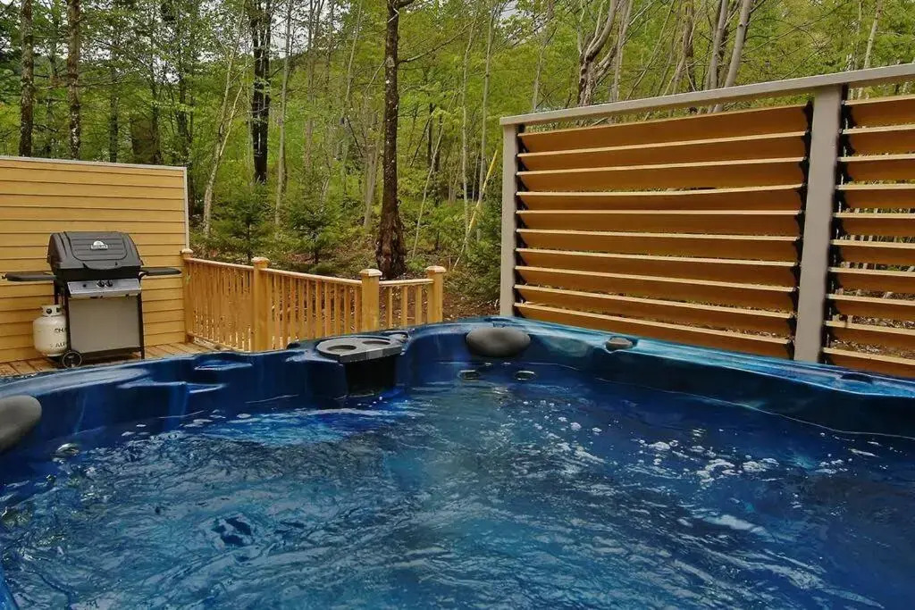 Alpages 9015 -Les Chalets Alpins Stoneham