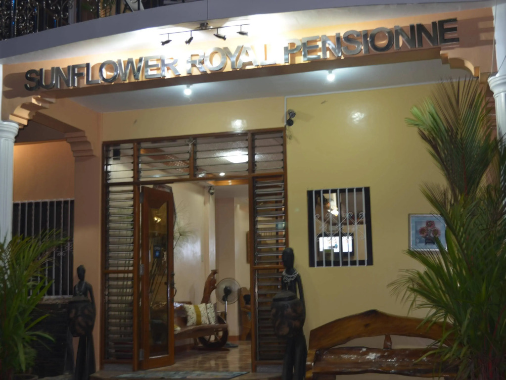 Sunflower Royal Pensionne