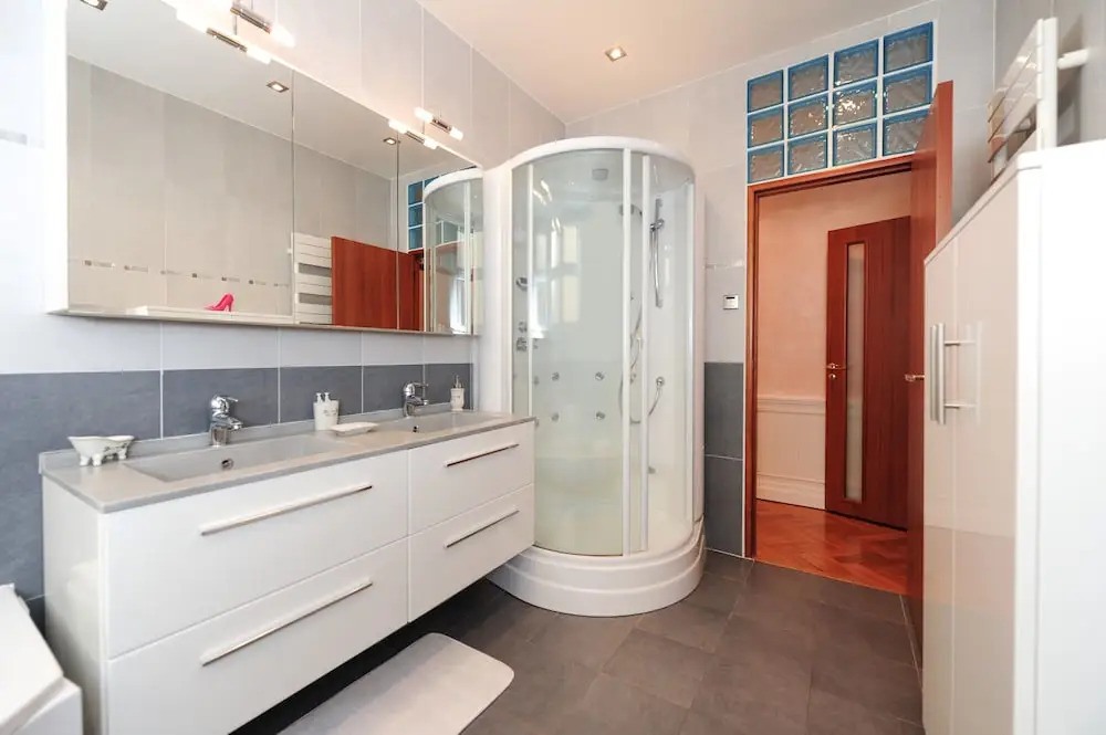 Le Majestic Promenade - Five Stars Holiday House