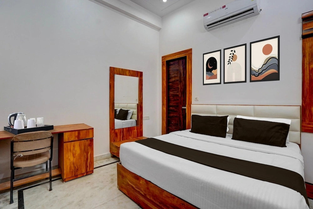 Hotel O Chhatrapati Shivaji Hospital