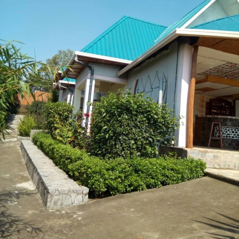 East Africa Amazon Apartments And Camping Sites