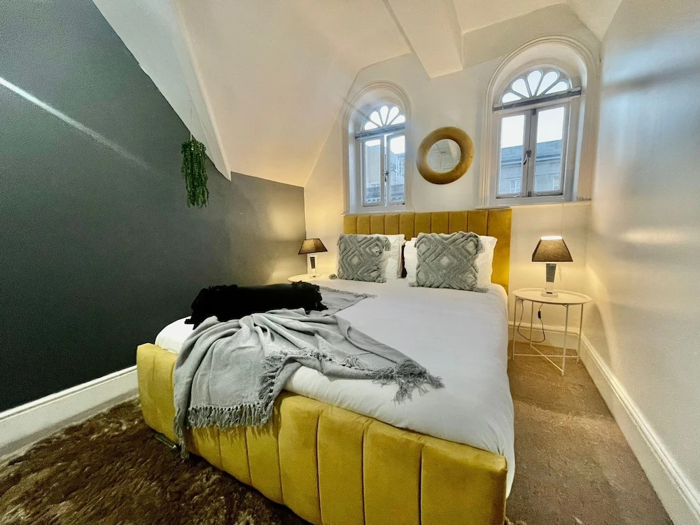 Molly Central House