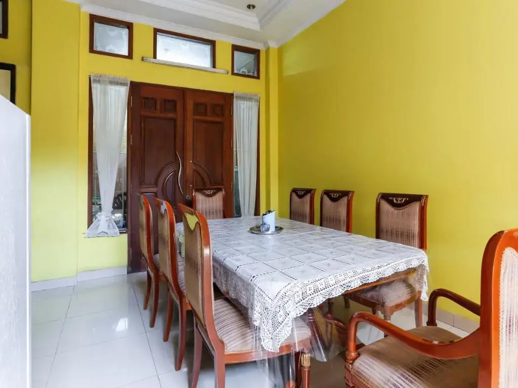 Delima Guest House Syariah RedPartner