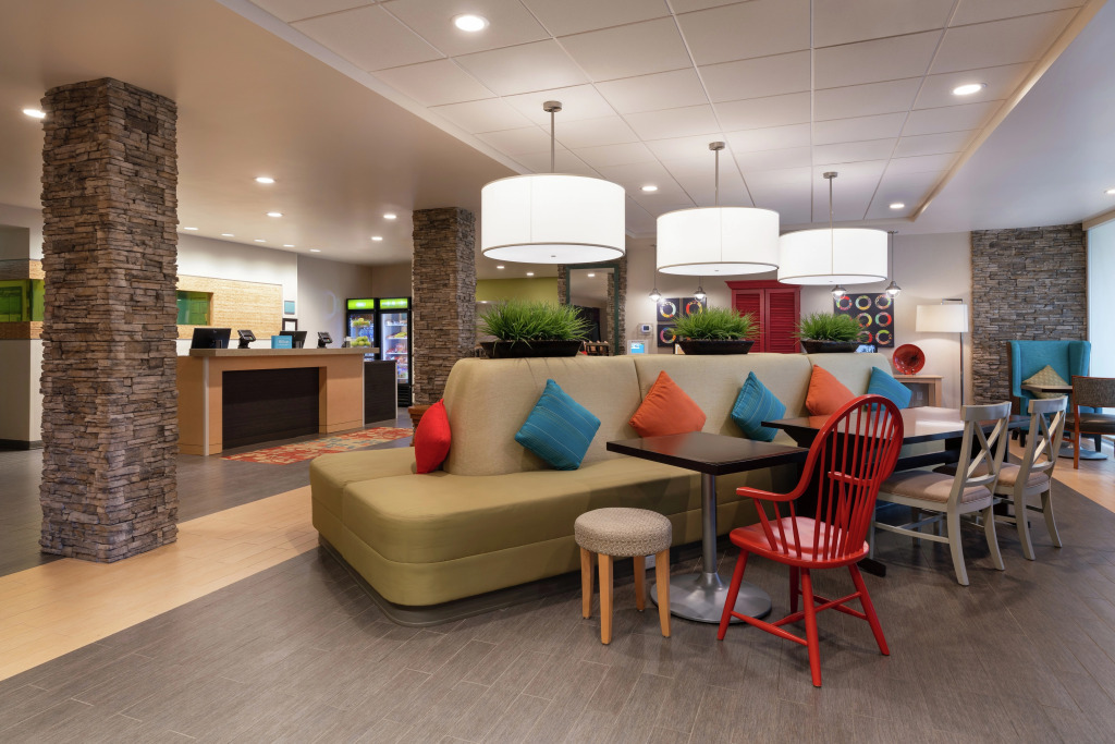 Home2 Suites St. Louis / Forest Park