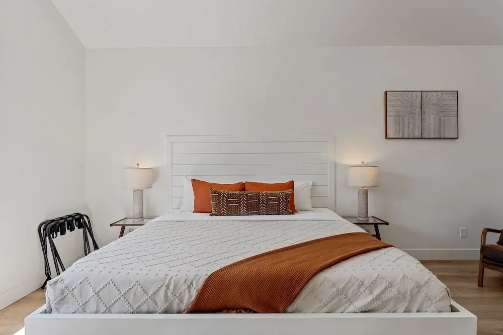Desert Jewel With Private Gym And Pool 4 Bedroom Townhouse