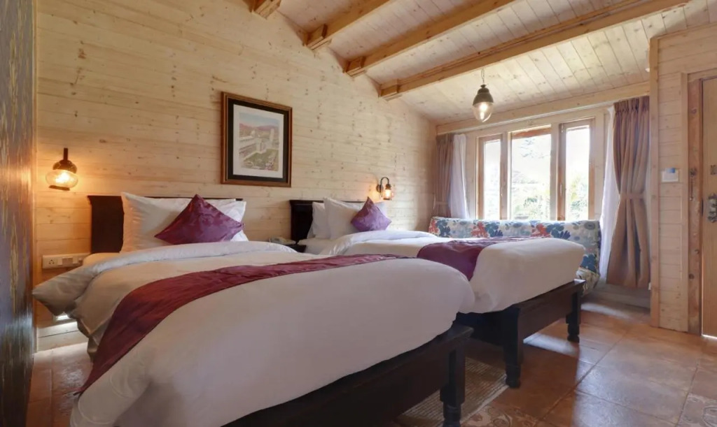 Treebo Premium Blue Mountain Resort with Swimming Pool