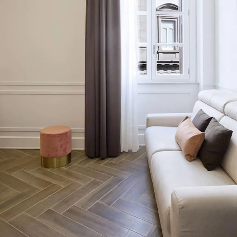 Umberto34-Luxury Home