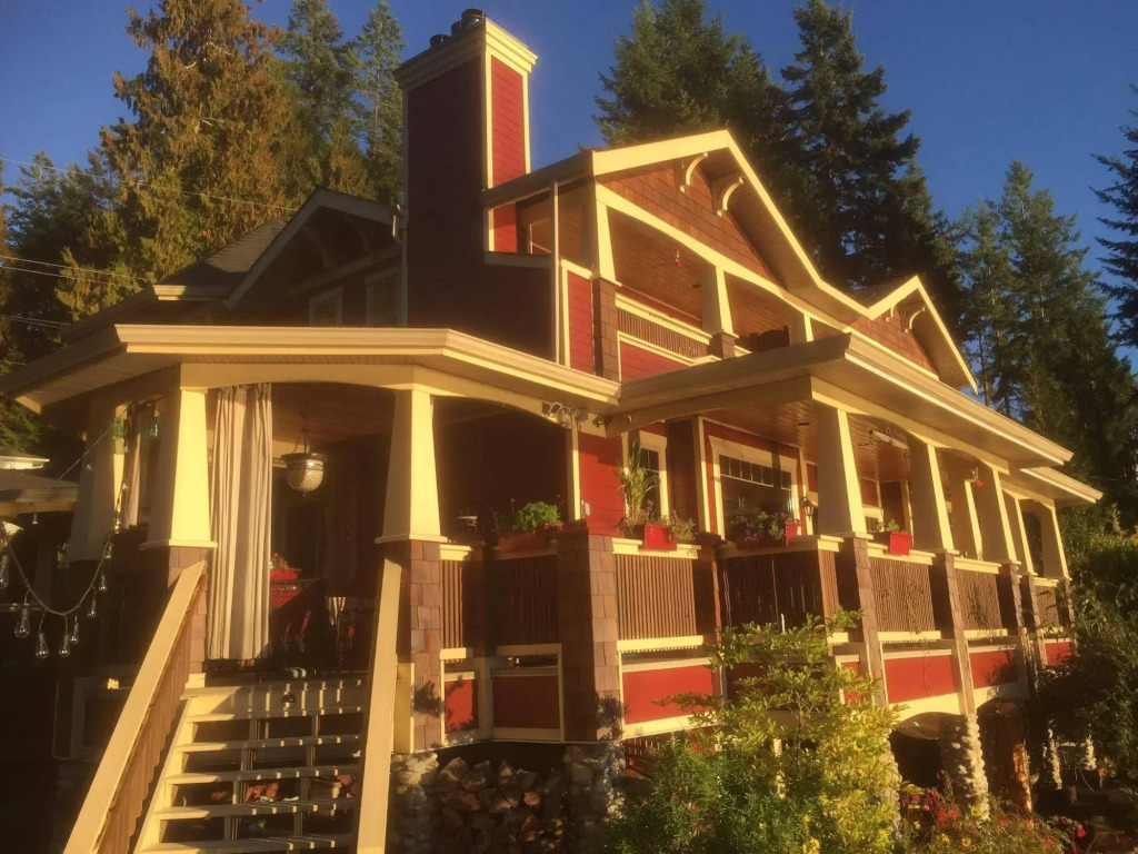 The Tuwanek Bed and Breakfast