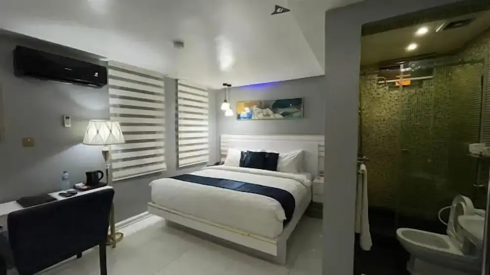 Madisonville Apartment