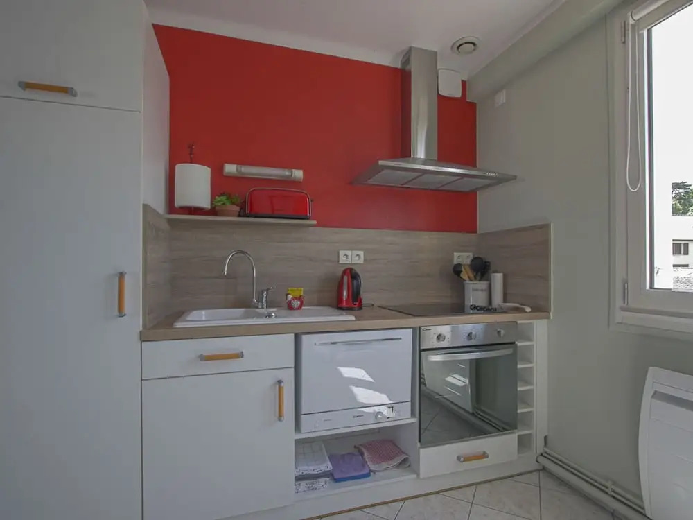 Endearing Apartment in Arromanches-les-bains Nearby the Sea With View on the Harbour