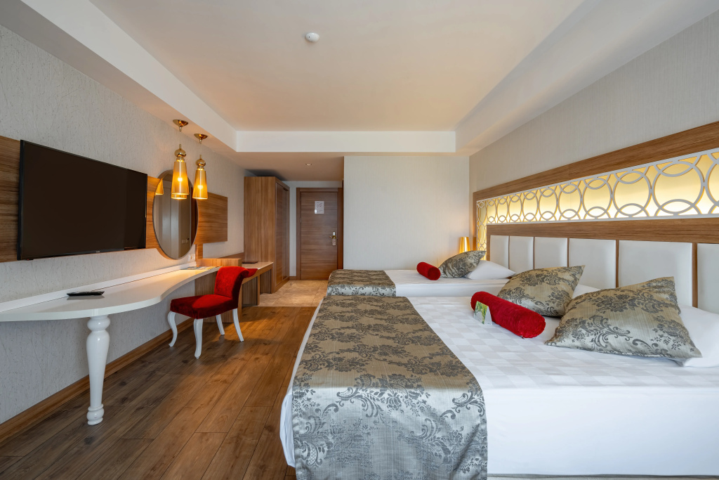 Justiniano Deluxe Resort