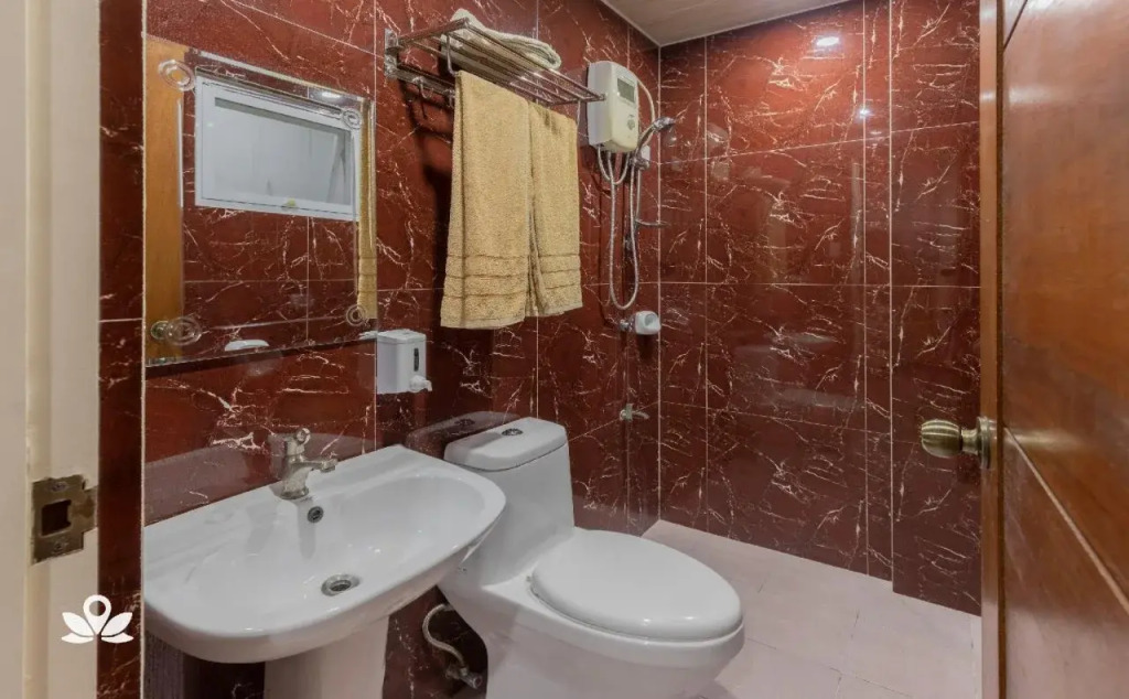 OYO 767 Hotel Urban - Khotel Kurban Hotel