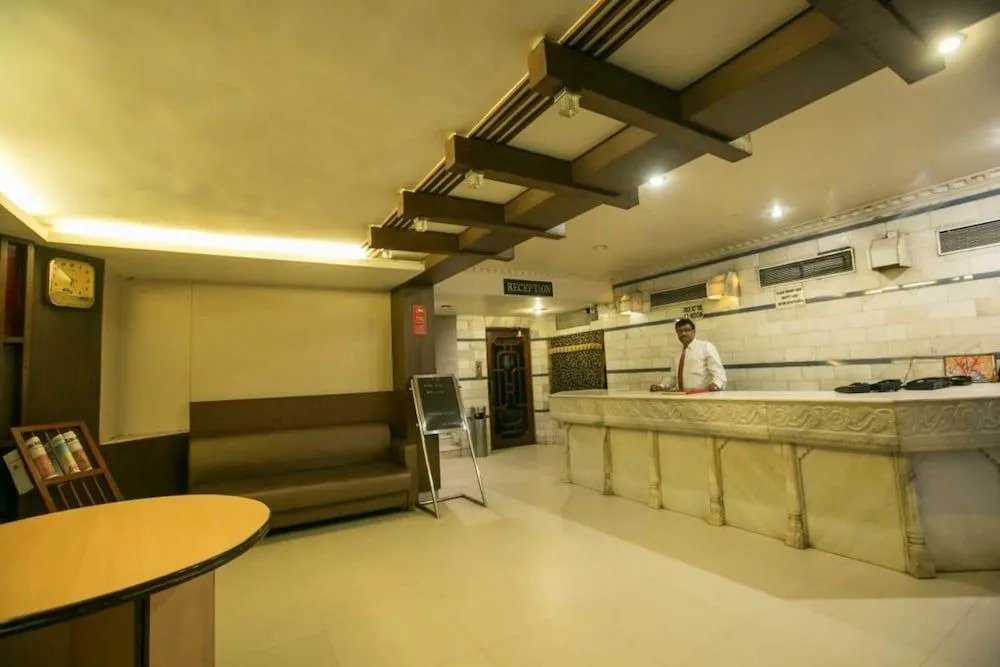 Hotel Surya