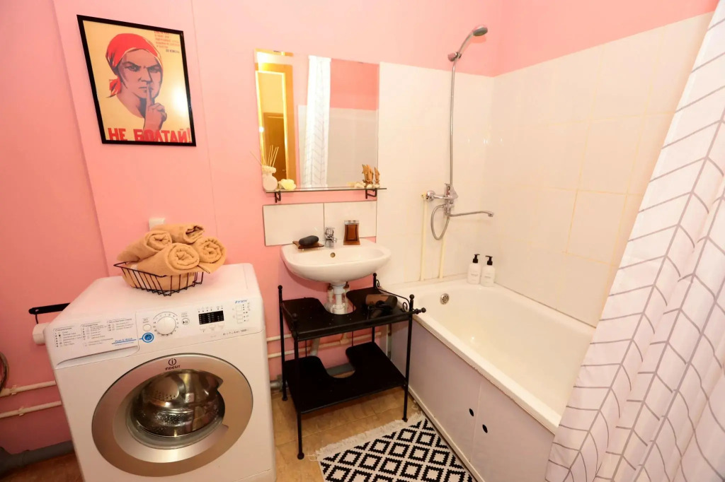 Апартаменты на шоссе Космонавтов 120