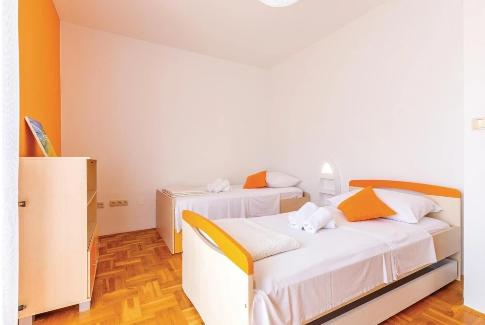 Holiday Home Kastel Luksic 12