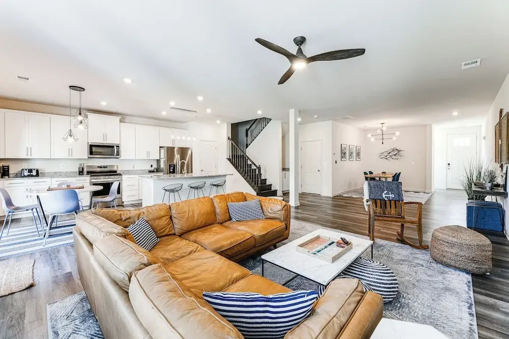 5 Mi to Bethany Beach: Resort-style Gem w/ Pools!