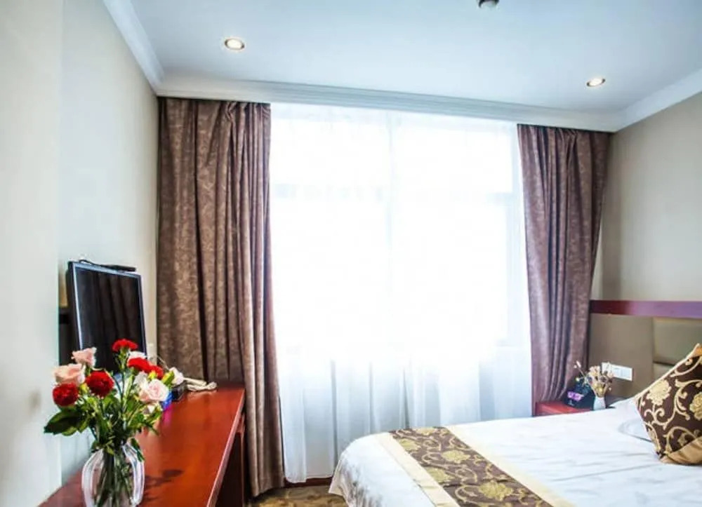 Aode Hotel