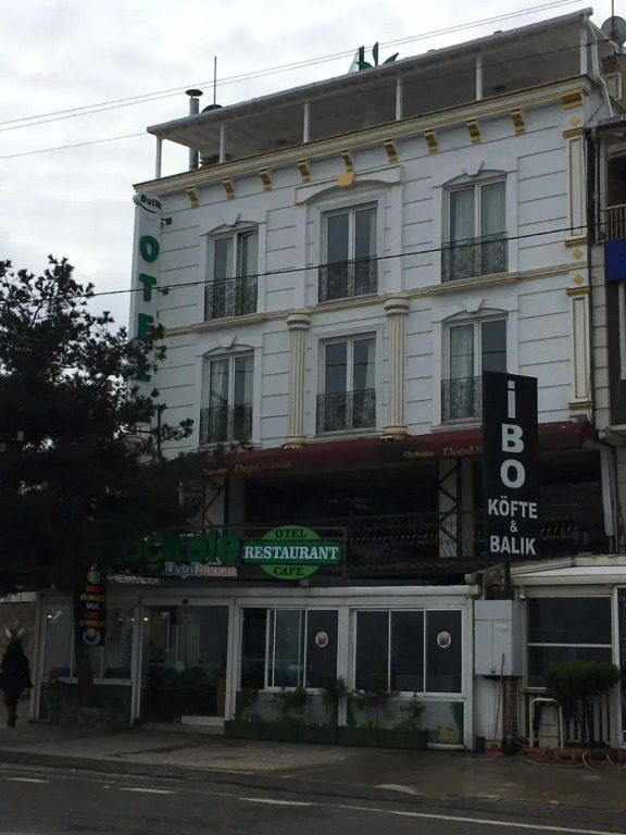 Uckale Hotel