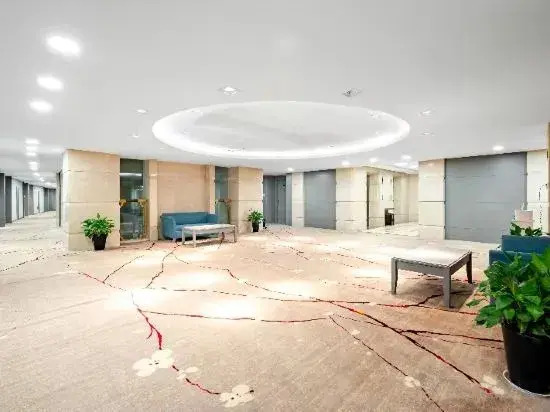 Sports International Hotel